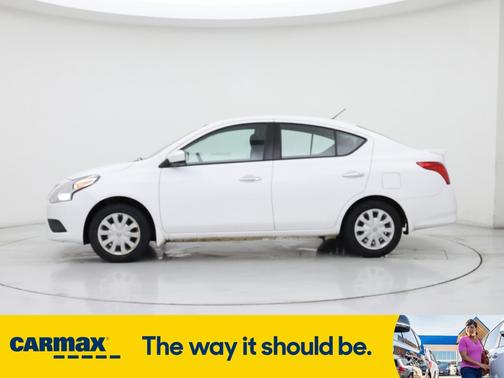 2017 Nissan Versa SV
