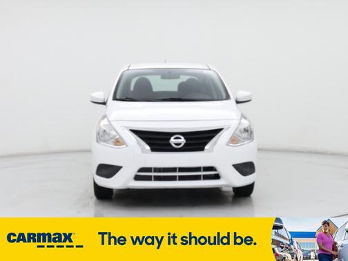 2017 Nissan Versa SV