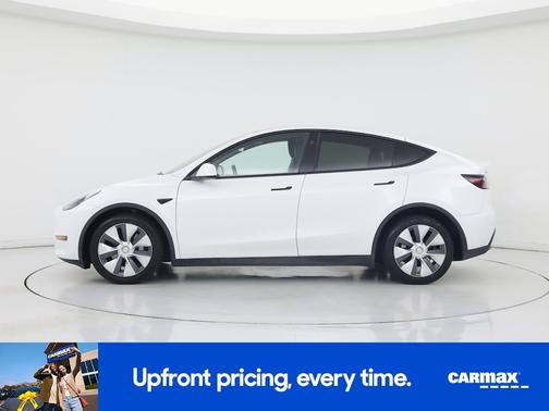 White 2023 Tesla Model Y Long Range