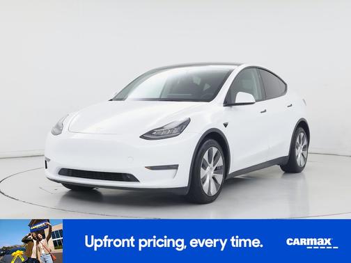 White 2023 Tesla Model Y Long Range