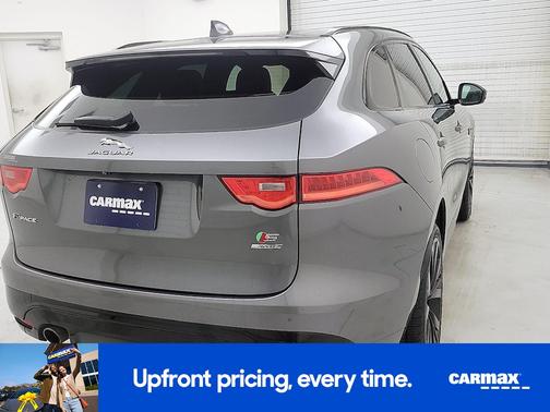 2018 Jaguar F-PACE S