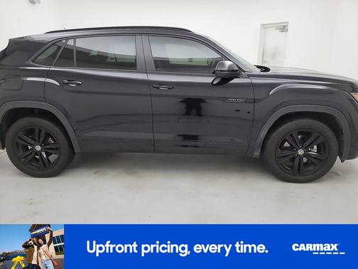 2023 Volkswagen Atlas Cross Sport SEL R-Line Black