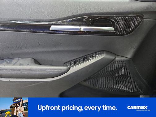 Blue 2025 Kia Seltos S