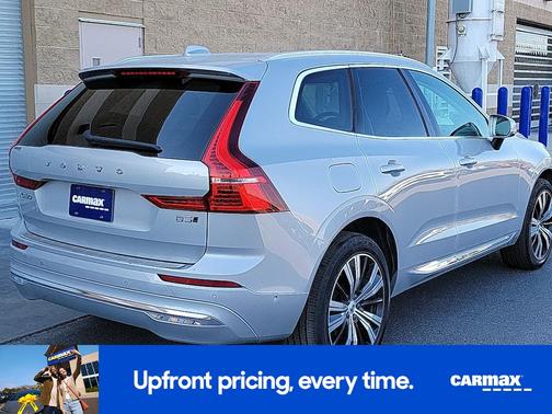 2023 Volvo XC60 B5 Plus Bright Theme