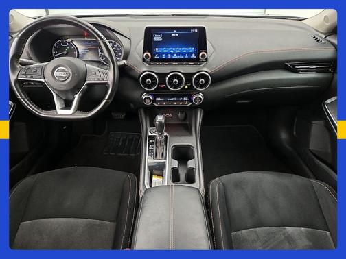 Black 2022 Nissan Sentra SR