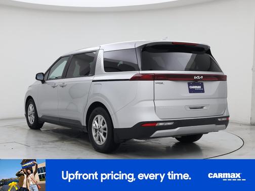 2023 Kia Carnival LX