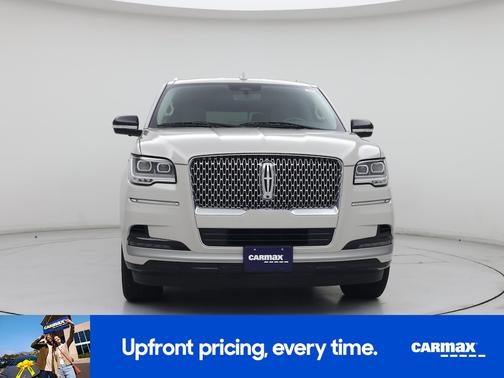 Tan 2024 Lincoln Navigator Premiere