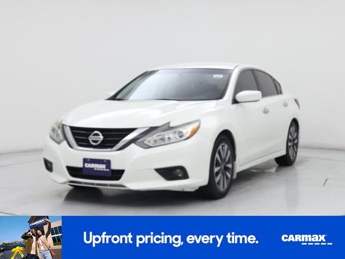 2017 Nissan Altima SV