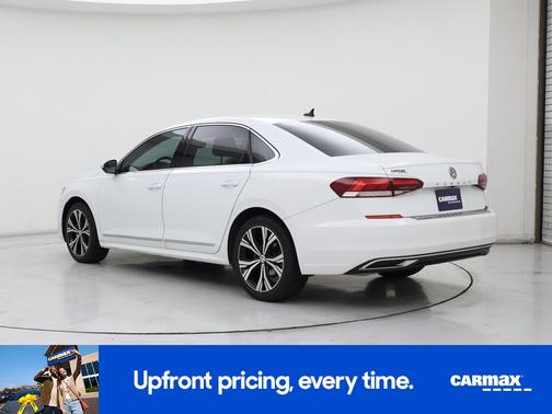 2022 Volkswagen Passat SE