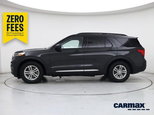Green 2024 Ford Explorer XLT