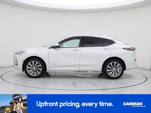 White 2025 Buick Envista Avenir
