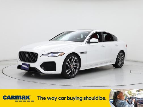 2022 Jaguar XF R-Dynamic SE