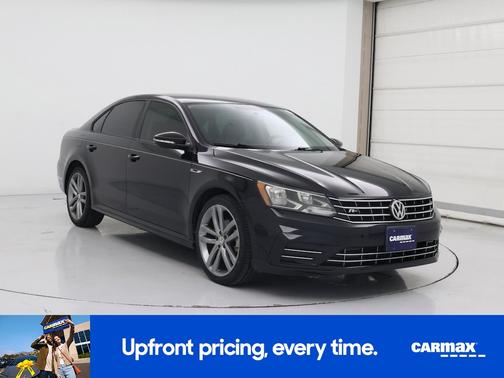 2018 Volkswagen Passat R-Line