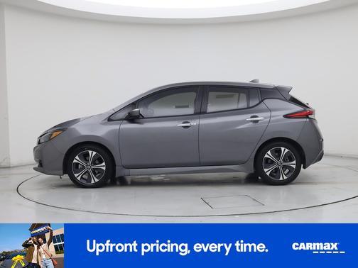 Gray 2022 Nissan Leaf SV