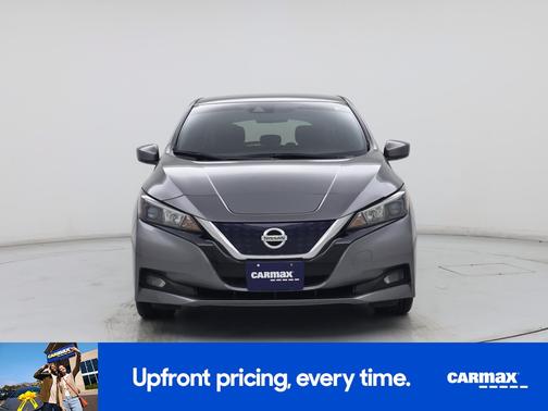 Gray 2022 Nissan Leaf SV