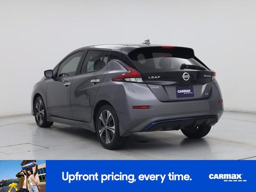 Gray 2022 Nissan Leaf SV