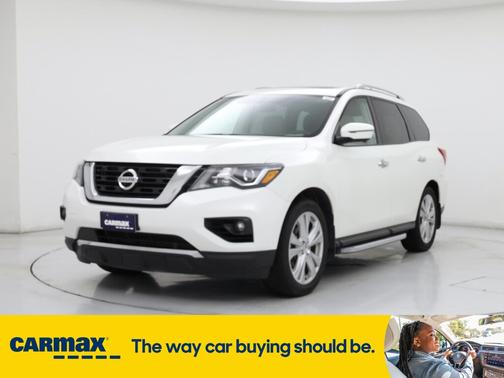 2018 Nissan Pathfinder SL