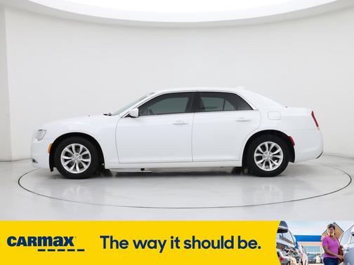 2015 Chrysler 300 Limited