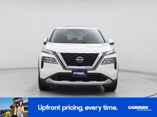 White 2023 Nissan Rogue Platinum