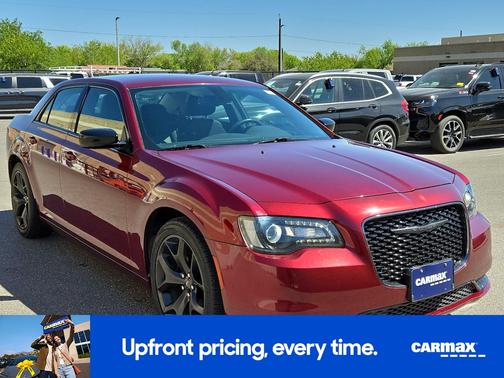 2020 Chrysler 300 Touring