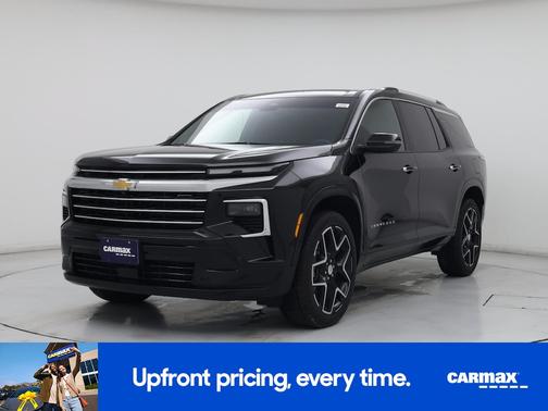 Black 2025 Chevrolet Traverse High Country
