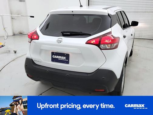 2020 Nissan Kicks S