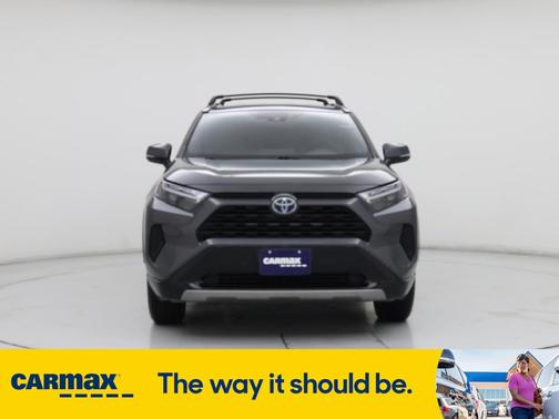 2023 Toyota RAV4 Hybrid SE
