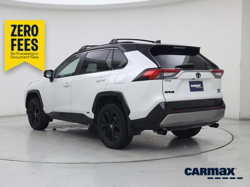 White 2025 Toyota RAV4 Hybrid XSE