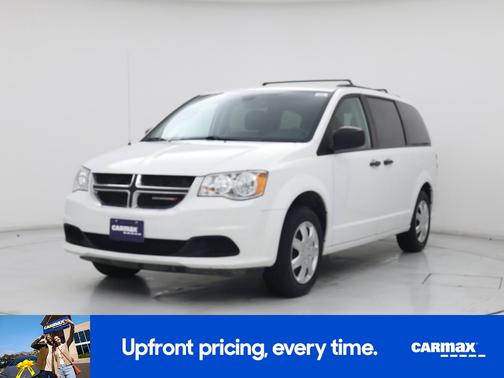White 2019 Dodge Grand Caravan SE