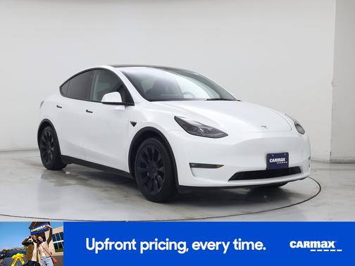 White 2023 Tesla Model Y Long Range