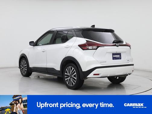 2022 Nissan Kicks SV