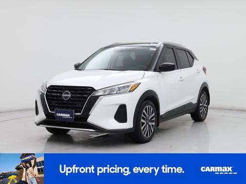 2022 Nissan Kicks SV
