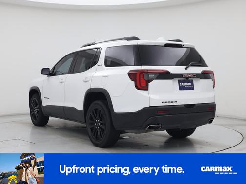 White 2023 GMC Acadia SLE