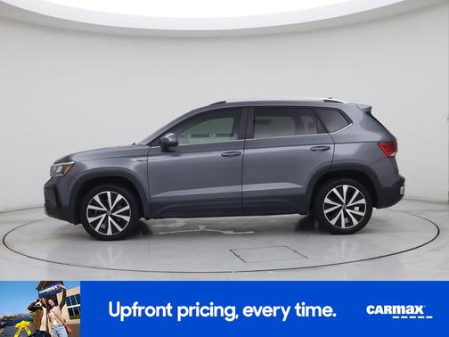 Gray 2022 Volkswagen Taos SE