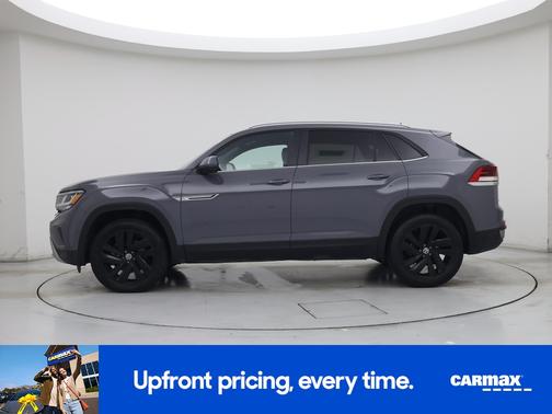 Gray 2022 Volkswagen Atlas Cross Sport SE w/Tech