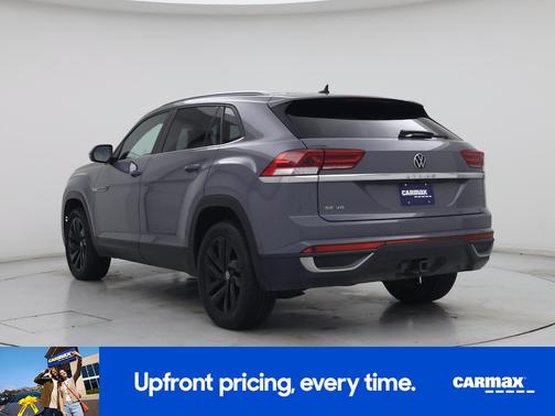 Gray 2022 Volkswagen Atlas Cross Sport SE w/Tech