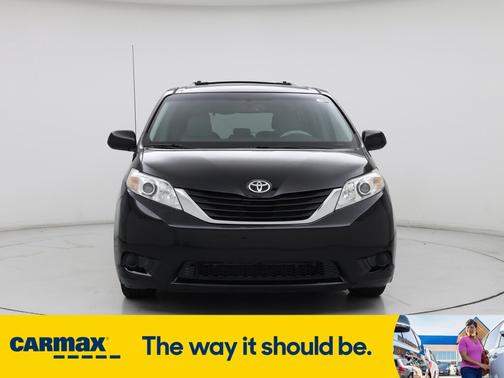 2014 Toyota Sienna LE