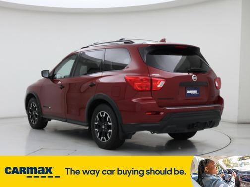 2019 Nissan Pathfinder SV