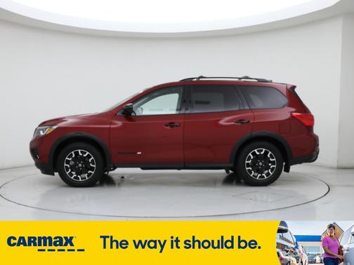 2019 Nissan Pathfinder SV