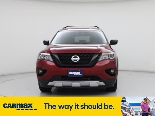 2019 Nissan Pathfinder SV