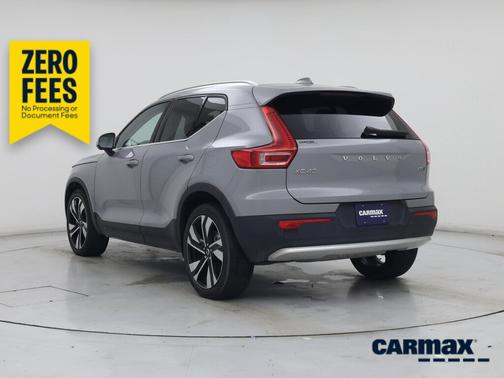 Gray 2024 Volvo XC40 B5 Plus Bright Theme
