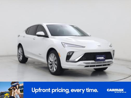 White 2025 Buick Envista Avenir