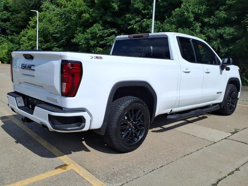 Summit White 2023 GMC Sierra 1500 4WD Double Cab 147" Elevation w/3SB