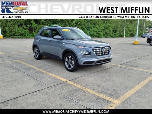 Galactic Gray 2022 Hyundai VENUE SEL IVT