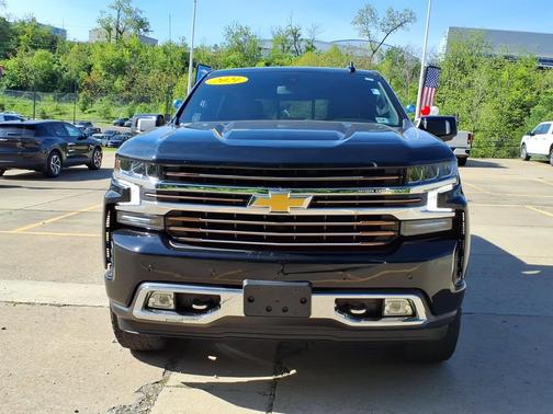 Black 2021 Chevrolet Silverado 1500 4WD Crew Cab 147" High Country