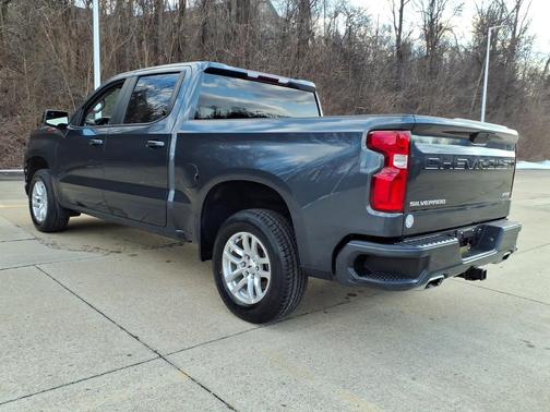 Shadow Gray Metallic 2021 Chevrolet Silverado 1500 4WD Crew Cab 147" RST