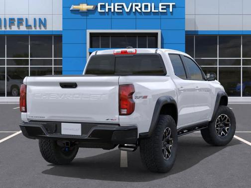 Summit White 2026 Chevrolet Colorado ZR2