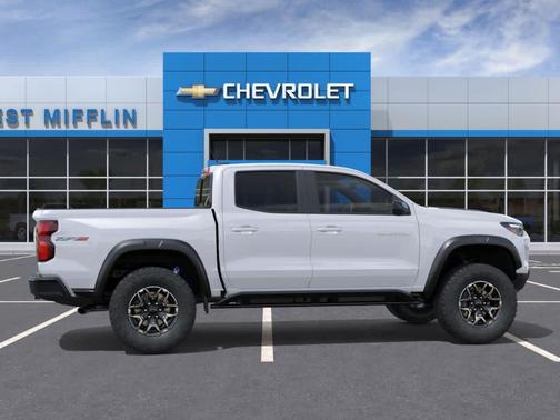 Summit White 2026 Chevrolet Colorado ZR2