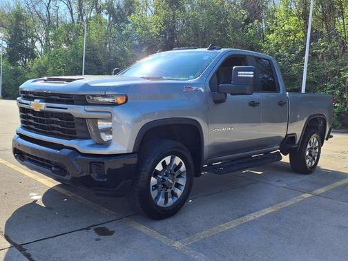Sterling Gray Metallic 2025 Chevrolet Silverado 2500 Custom