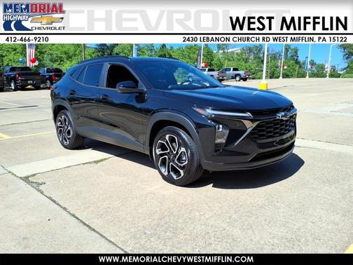 Mosaic Black Metallic 2026 Chevrolet Trax FWD 4dr 2RS